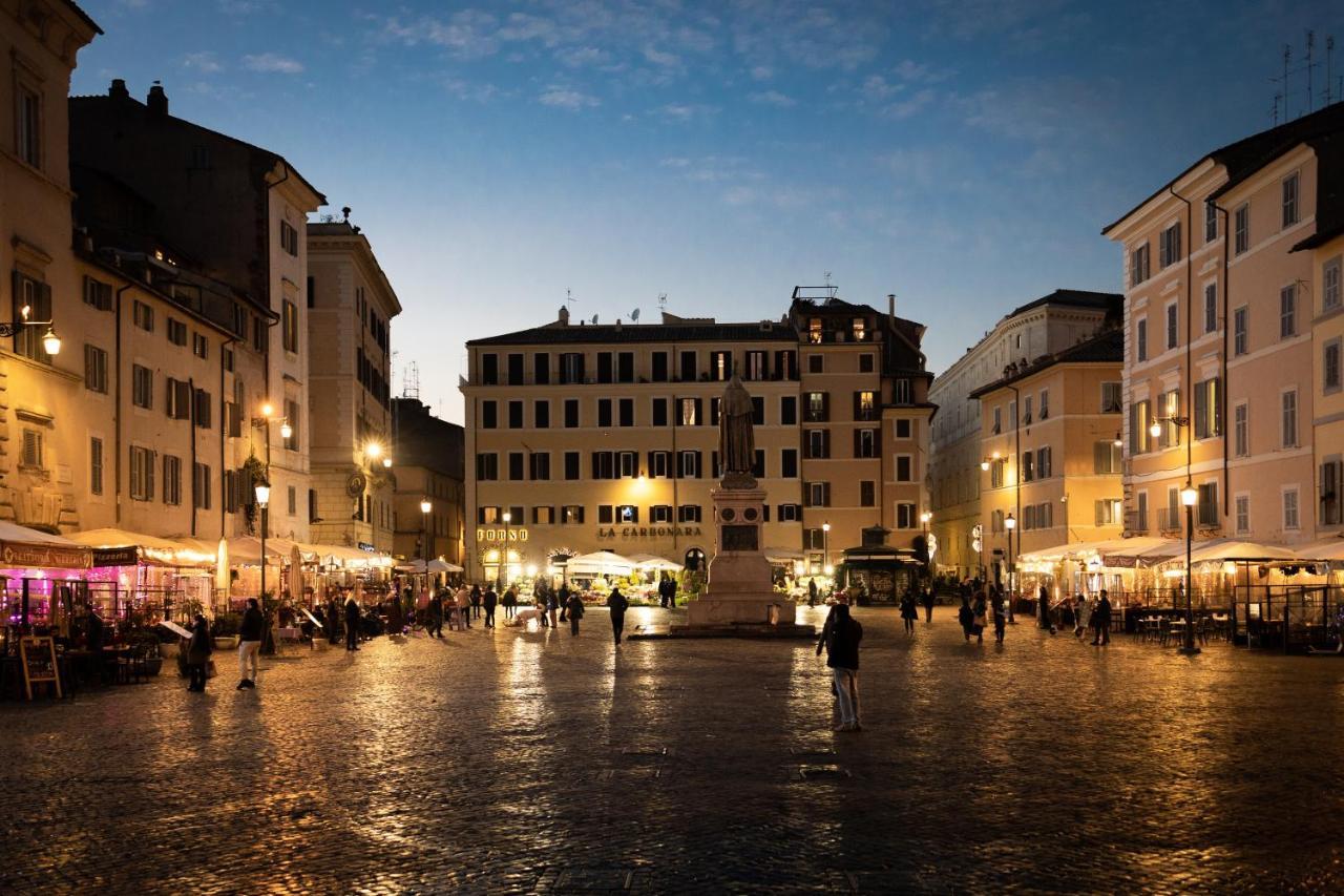 Romeathome Deluxe Suite Campo Dei Fiori Exterior photo